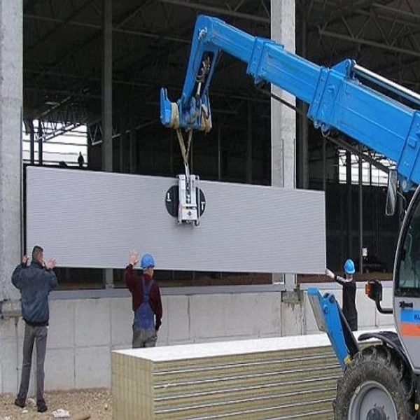 Монтаж сэндвич-панелей